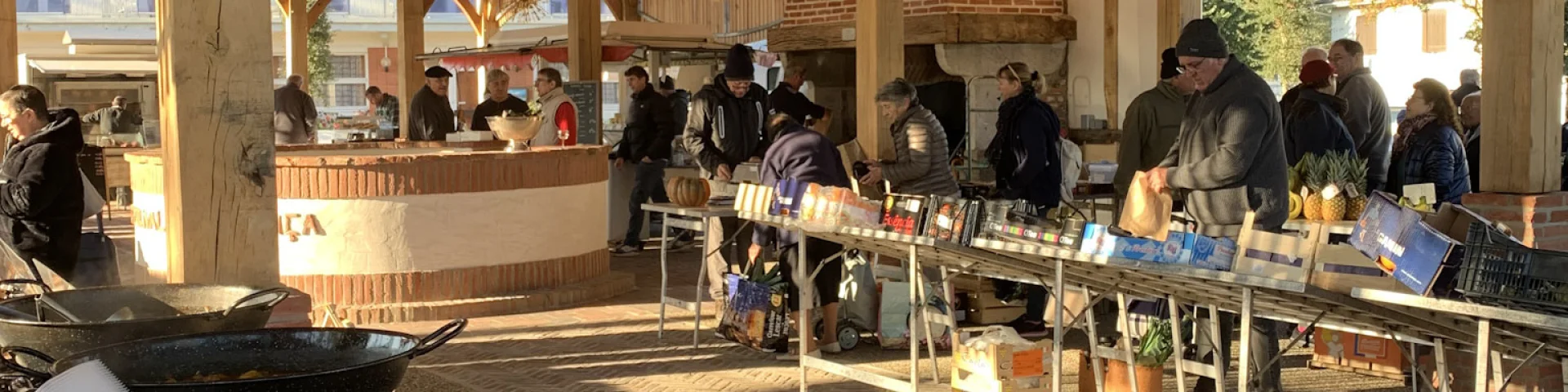 Marché traditionnel à Linxe, les mardis et vendredis